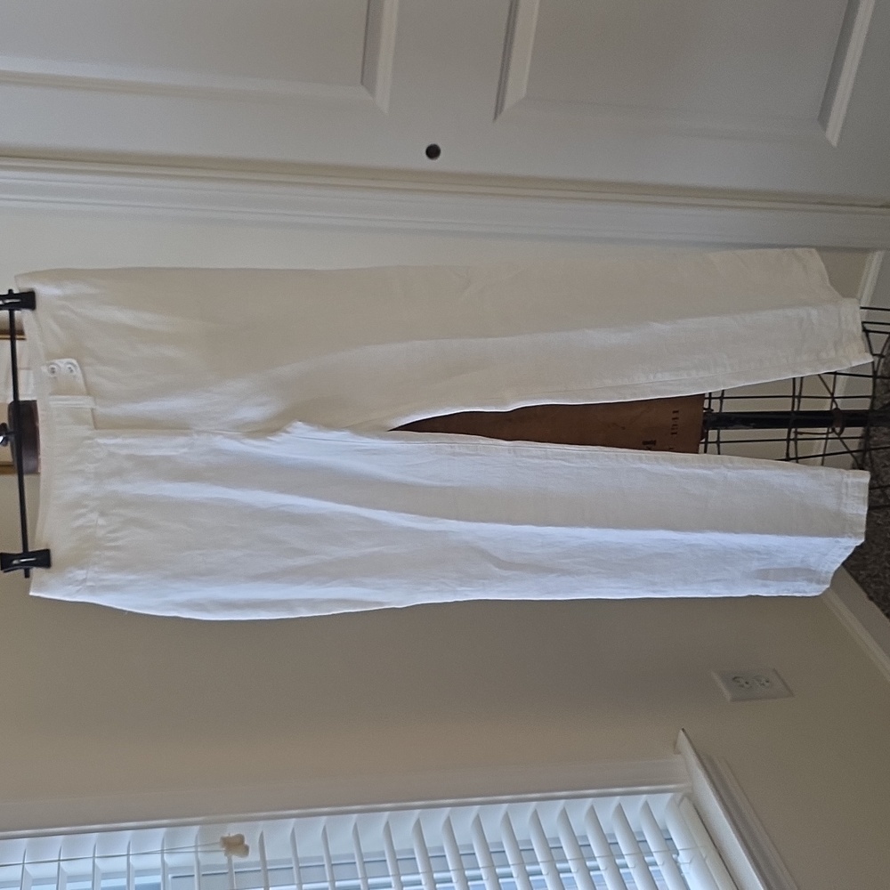 Ellen Tracy Women's White Chinos